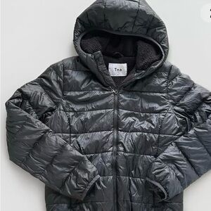 Aritzia TNA Little Fuzzy Puff M